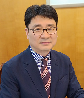 Sunghee Lee, CFO